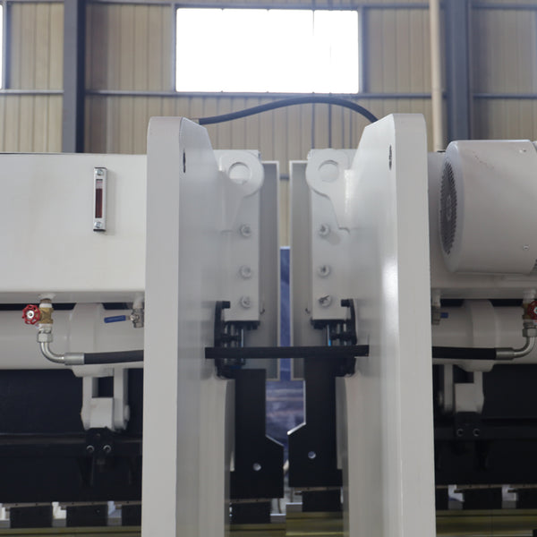 440 TON 20' Tandem Hydraulic Press Brake