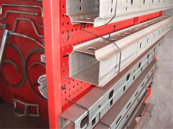 CNC Tube Punching Machine Model: TPM1000